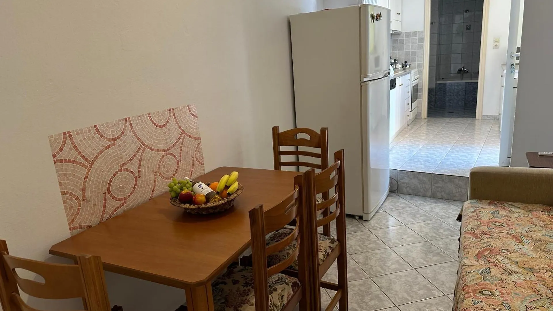 Άνετο Σπίτι Στο Αργοστόλιアパートメント ギリシャ